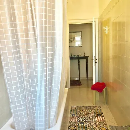 Petruzzelli's Apartament Bari