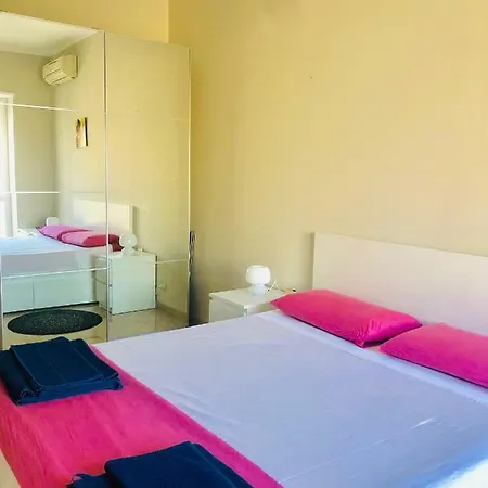 Petruzzelli's Apartment Bari
